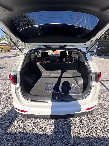 Транспорт: Kia Sportage: 2018 г., 2 л, Автомат, Дизель, Кроссовер — 5