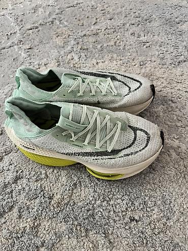 найк карго: Мужские кроссовки, 40, 41, Nike, Б/у, цвет - Зеленый — 2