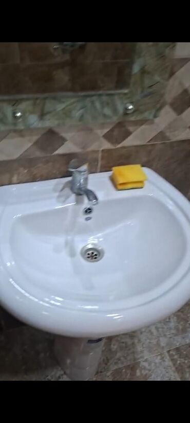 Uzunmüddətli kirayə evlər: 100 kv. m, 3 otaqlı, İşıq, Su, Kanalizasiya — 27