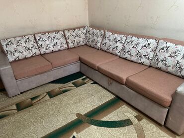 швея мебель: Бурчтук диван, Колдонулган