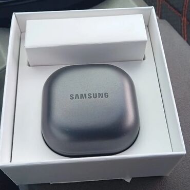 samsung naushniki: Samsung air pods satilir Tezedir Qiymet 150 man Unvan;Yeni yasamal