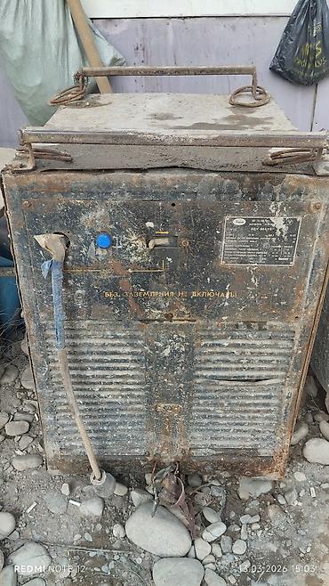 Сварочные аппараты: Сварочные выпрямители/аппараты промышленного типа Срочно за обе 30000 — 3