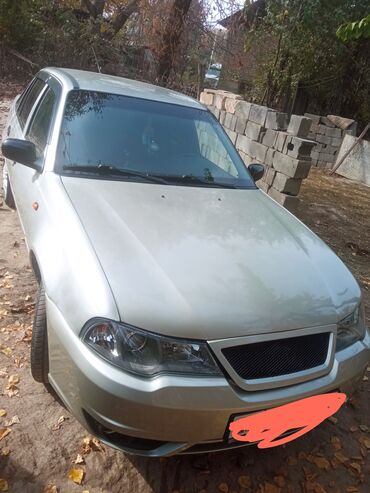 зеркало нексия 2: Daewoo Nexia: 2011 г., 1.6 л, Механика, Бензин, Седан