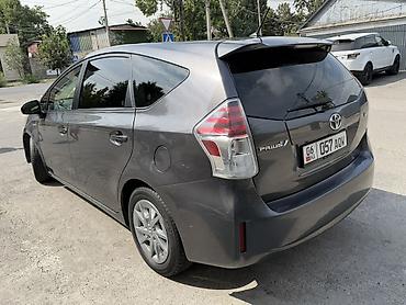corolla 2016: Toyota Prius V: 2016 г., 1.8 л, Вариатор, Гибрид, Универсал — 2