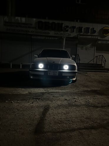 бмв титан: BMW 520: 2 л | 1993 г. | Седан | Идеальное
