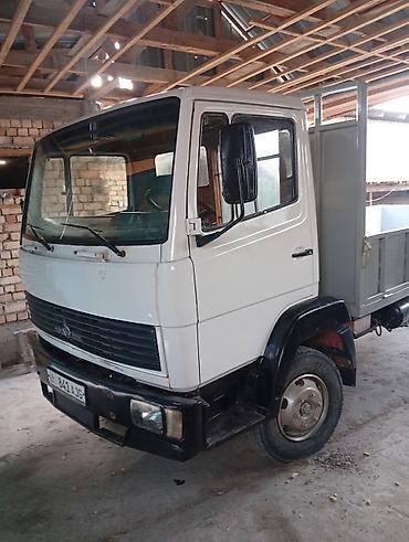 буксир: Грузовик, Mercedes-Benz, Стандарт, 7 т, Б/у — 2