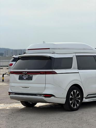 mg zs: Kia Carnival: 2022 г., Минивэн — 7