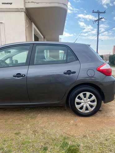 Toyota: Toyota Auris: 1.3 l. | 2010 έ. Χάτσμπακ — 24