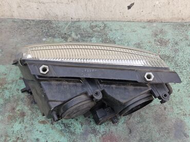 Передние фары: Передняя правая фара Volkswagen 1999 г., Б/у — 9