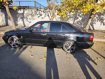 мерседес ешка: Mercedes-Benz C-Class: 1.8 л | Седан — 2
