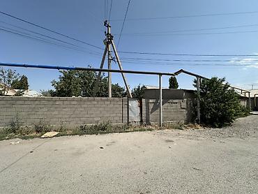 продам участки: Продаётся земельный участок с постройками под личное подсобное — 3
