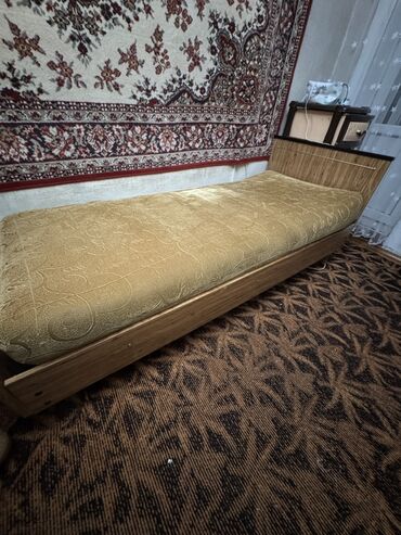 размер полутороспального пододеяльника: Односпальная кровать, С матрасом, длина - 190 см