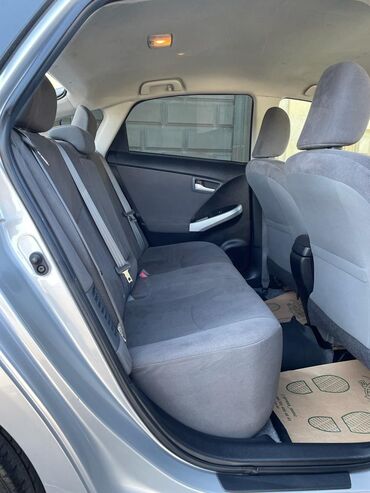 Toyota: Toyota Prius: 1.8 l | 2014 il Hetçbek — 10