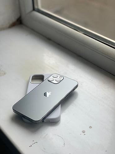 Apple iPhone: IPhone 12 Pro, Б/у, 256 ГБ, Графит, Чехол, 75 % — 2