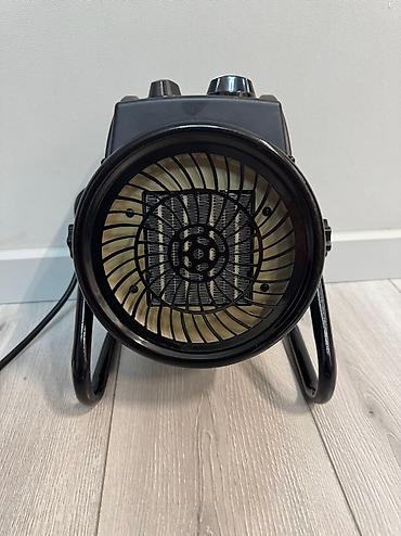 Электрические обогреватели: Электрический обогреватель Напольный, более 2000 Вт — 2