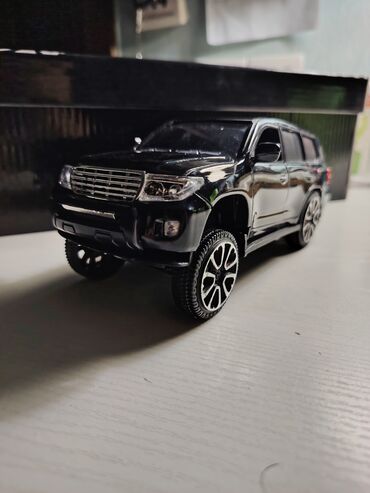 Markalar: Toyota, 2014 il, 1:24, Dəmir