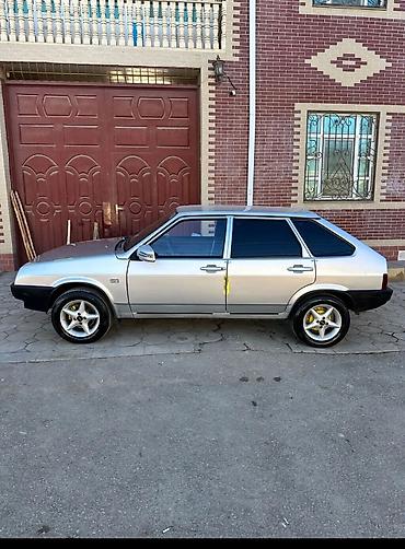 VAZ (LADA): Model: Lada Samara (VAZ-2109) hatchback Xüsusiyyətlər: - Küllüq — 6