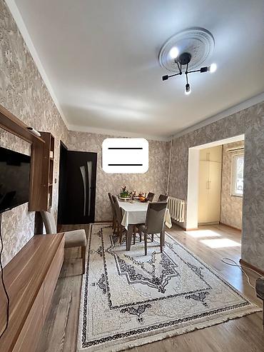 ev menzil: Bakı, Suraxanı, 3 otaqlı, Köhnə tikili, m. Xalqlar Dostluğu, 81 kv. m — 1