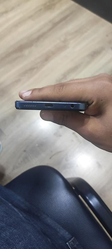 iwlenmiw telefonlar: Infinix Smart 8, 128 GB, rəng - Göy, Sensor — 5