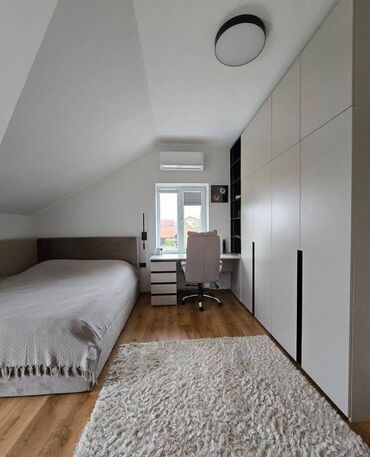 Шкафы для одежды: Мебель на заказ, Элегантный гардероб в современном стиле, выполненный — 28