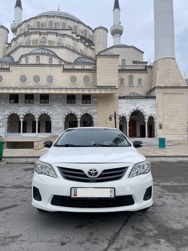 Toyota: Toyota Corolla: 2010 г., 1.6 л, Автомат, Бензин, Седан — 2