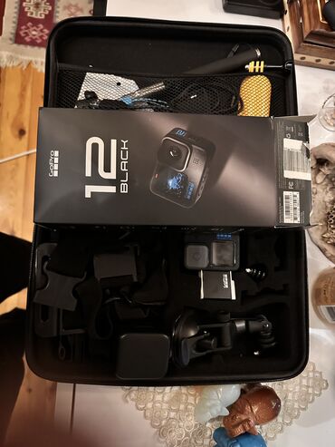 видеокамера: Salam Gopro 12 satılır 3 bateriya, çanta, başlı var, sinəlik var