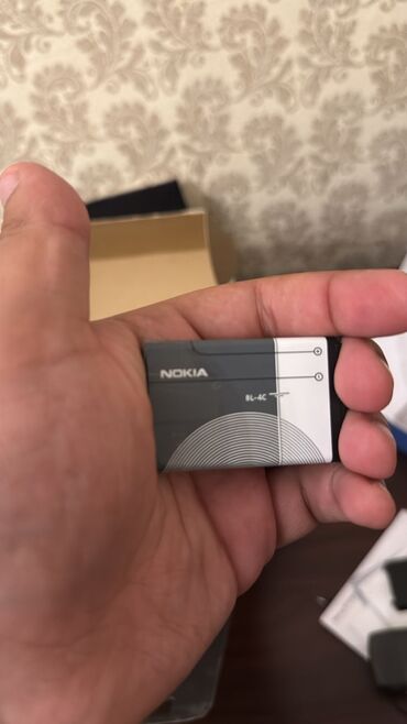 redmi a 2: Nokia E50, 2 GB, rəng - Qara, Düyməli