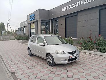 Mazda Demio: 2004 г., 1.5 л, Автомат, Бензин, Хэтчбэк