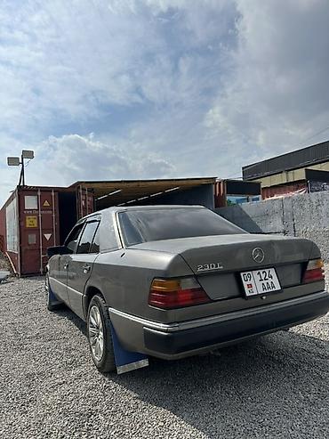 mercedesbenz: Mercedes-Benz W124: 1991 г., 2.3 л, Механика, Бензин, Седан — 5