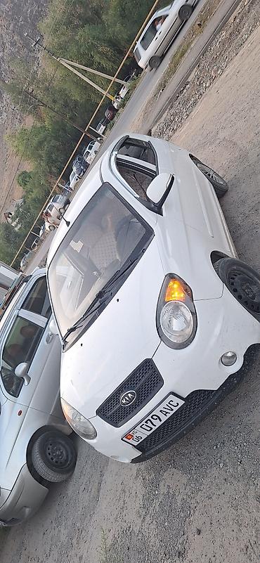 sonata d8: Kia Morning: 2010 г., 1 л, Автомат, Хэтчбэк — 4