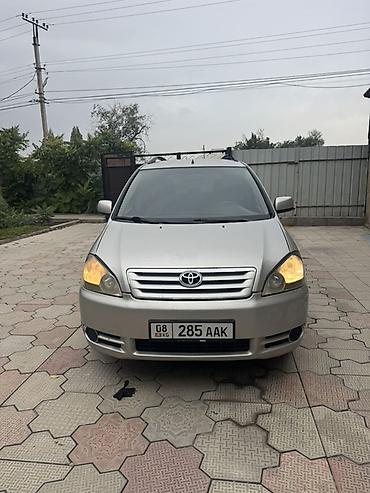 бензанасос на матиз: Toyota Ipsum: 2002 г., Универсал — 1