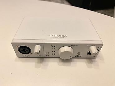 informatika codera 2026 pdf: Arturia MiniFuse 1 USB audio interfeysi — 1