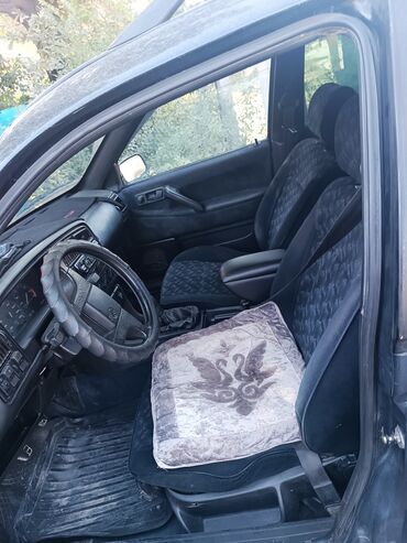 глушитель на пасат б3: Volkswagen Passat B4 Variant (универсал), черный цвет кузова
