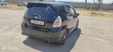 фит зеркало: Honda Fit: 2003 г., 1.5 л, Типтроник, Бензин, Хэтчбэк