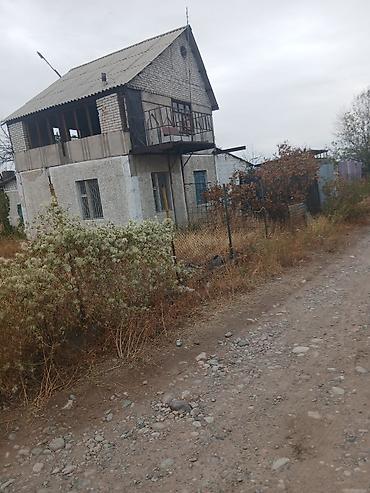 Продаётся дом/дача с участком. Описание объекта: - Двухэтажный дом at lalafo.kg Продаётся дом/дача с участком. Описание объекта: - Двухэтажный дом