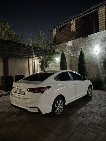 Hyundai: Hyundai Solaris: 2019 г., 1.6 л, Автомат, Бензин, Седан