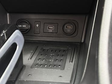 Hyundai: Hyundai Sonata: 2019 г., 2 л, Автомат, Газ, Седан — 12