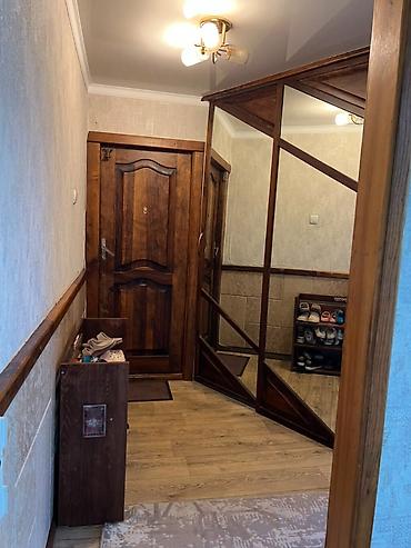 104: 3 комнаты, 58 м², 6 мкр 104 серия, 4 этаж — 4