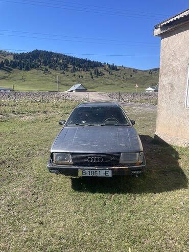 аккумулятор для авто б у: Audi 100: 1983 г., 2.2 л, Механика, Бензин, Седан