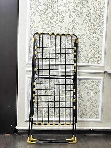складная кровать: Раскладная кровать-раскладушка с металлическим каркасом - Прочное — 1