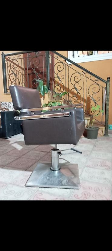 Salon, tibbi kreslolar: Saş kəsimi kreslosu — 1