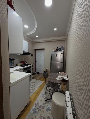 Balkonlar: 56 kv 2 otaq Əşyalı satılır kupca var 6/5i -da lalafo.az — 4 Balkonlar: 56 kv 2 otaq Əşyalı satılır kupca var 6/5i — 4