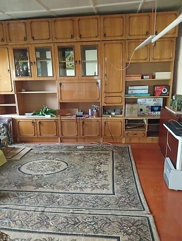 Продажа коттеджей и домов: 🏡 Срочно продаётся дом в районе Аламединского рынка, Бишкек ✨ 4комнат — 13