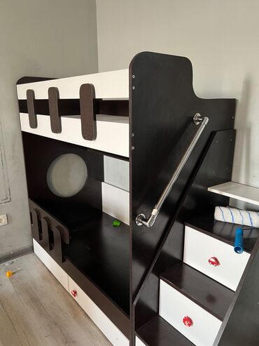 Двухъярусные детские кровати: Двухъярусная детская кровать, ЛДСП — 9