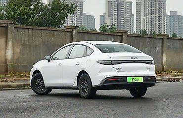 seal: BYD Seal: 2026 г., 1.5 л, Автомат, Гибрид, Лифтбек — 2
