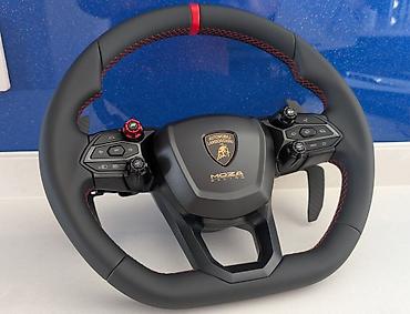 rush wave: MOZA Racing x Automobili Lamborghini Revuelto Sim Racing Wheel — 4