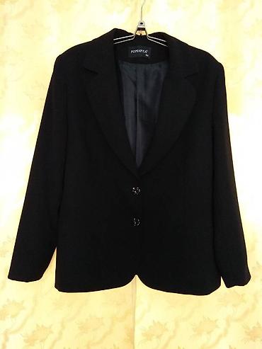 Брючные костюмы: Продаю женскую одежду б/у в очень хорошем состоянии: 1. Женский — 6