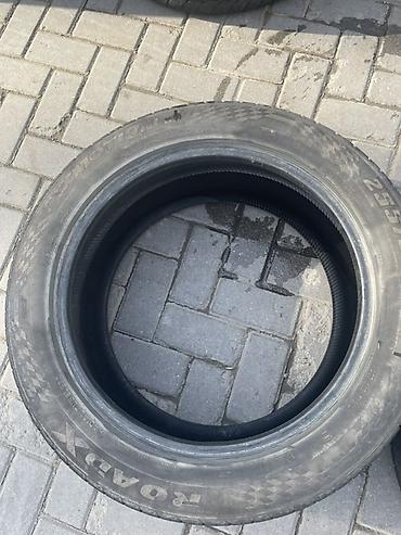 space runner: Продаю летнюю шину RoadX 2 штуки (символы на боковине RXMOTION) — 1