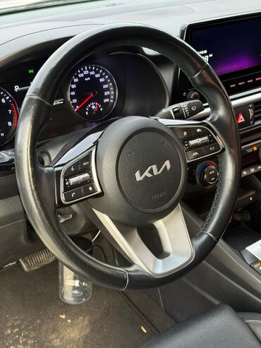 Kia: Kia K3: 2021 г., Бензин — 9