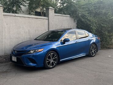 купить машину шевроле: Toyota Camry: 2018 г., 2.5 л, Автомат, Гибрид, Седан